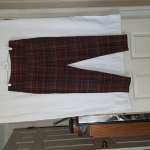 Tummy control leggings.